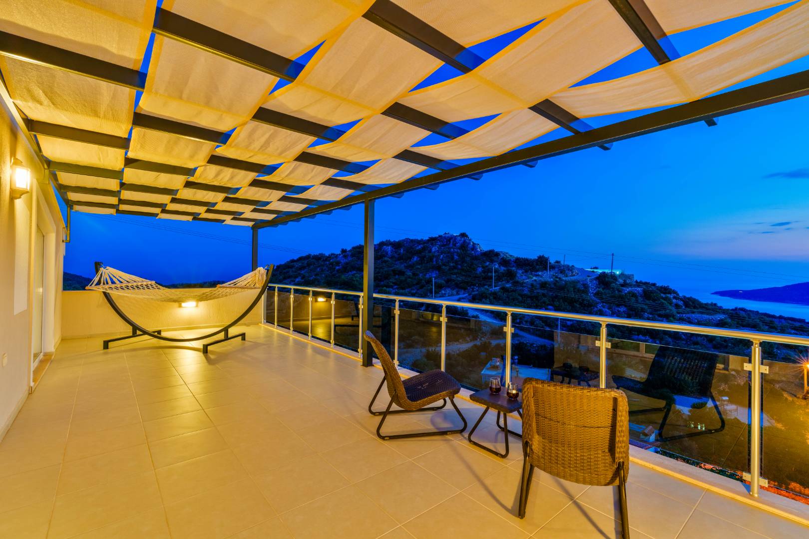 Kaş Bezirgan'da Deniz Manzaralı, Özel Havuzlu, 4+1 Villa 44471 — 9