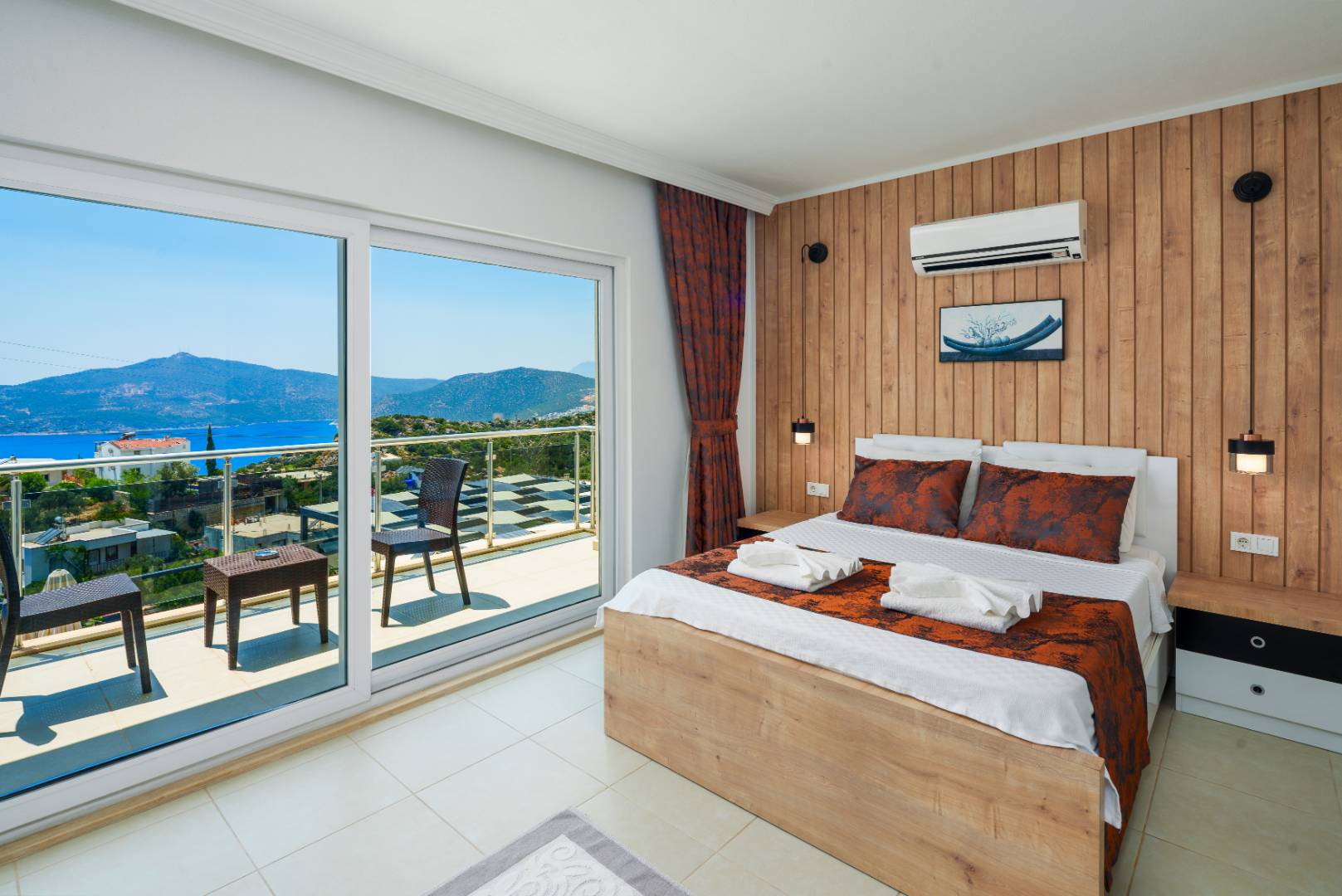 Kaş Bezirgan'da Deniz Manzaralı, Özel Havuzlu, 4+1 Villa