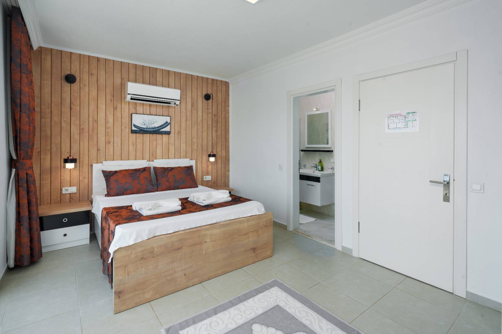 Kaş Bezirgan'da Deniz Manzaralı, Özel Havuzlu, 4+1 Villa