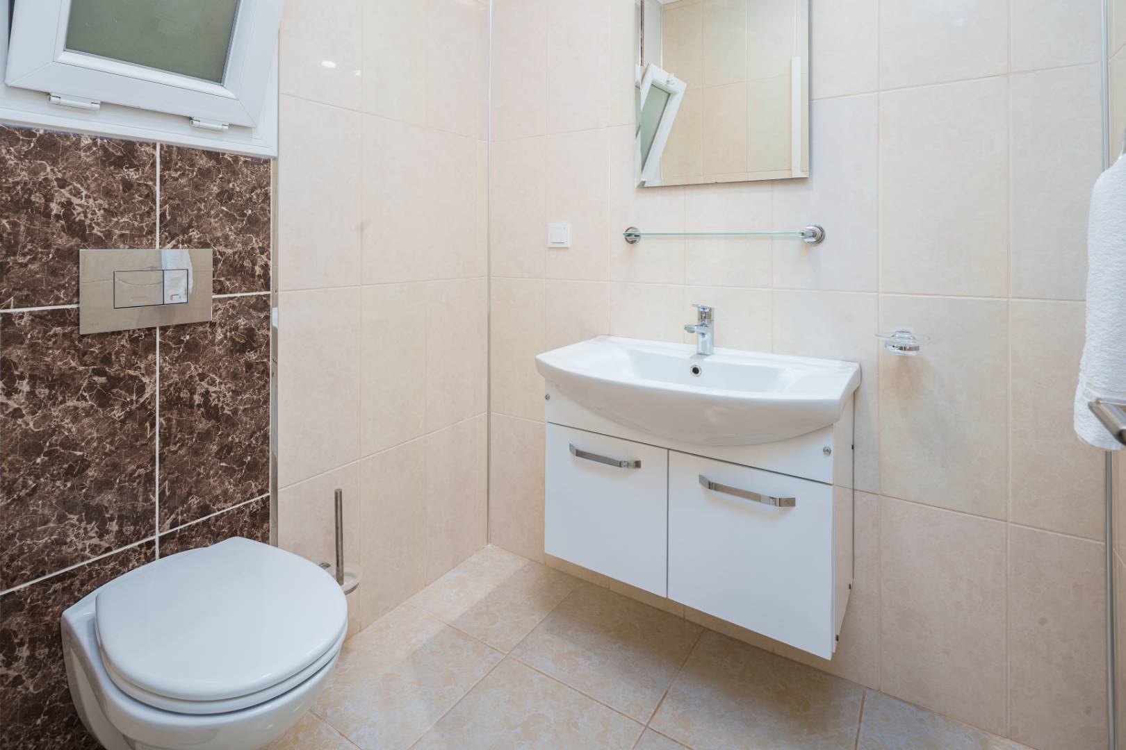 Kaş Bezirgan'da Deniz Manzaralı, Özel Havuzlu, 4+1 Villa