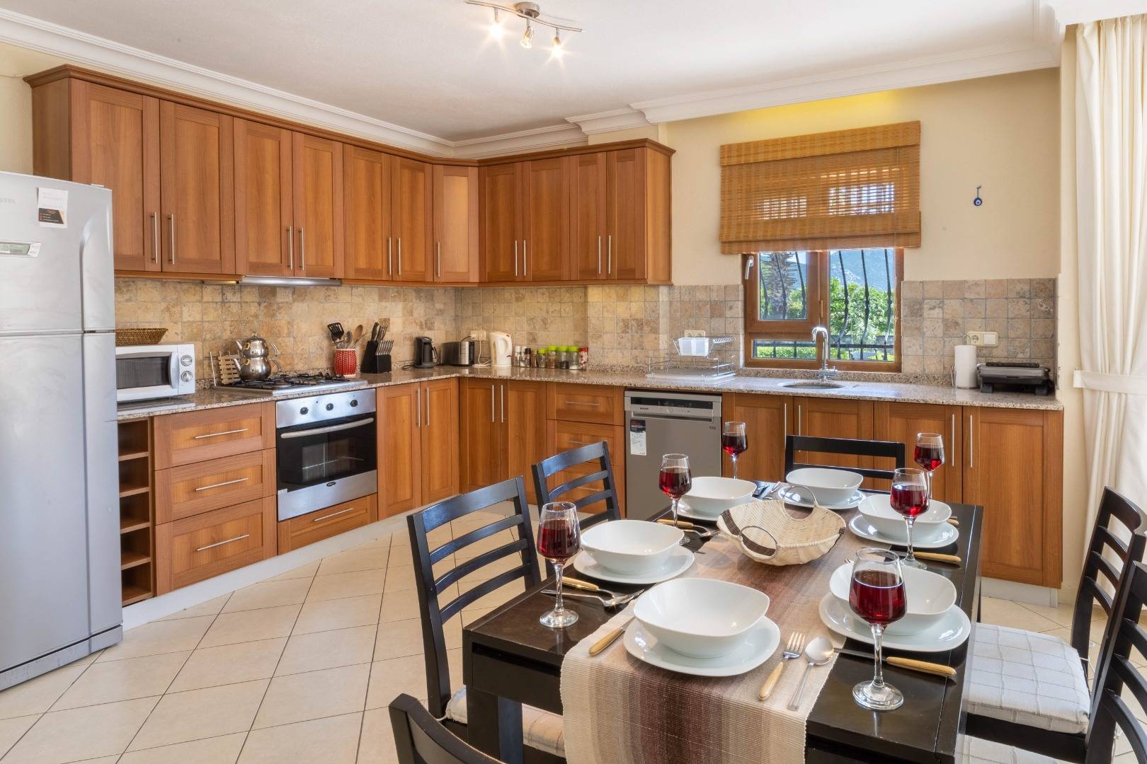 Kaş Bezirgan'da Enfes Doğanın Ortasında, Özel Havuzlu, Kiralık Villa