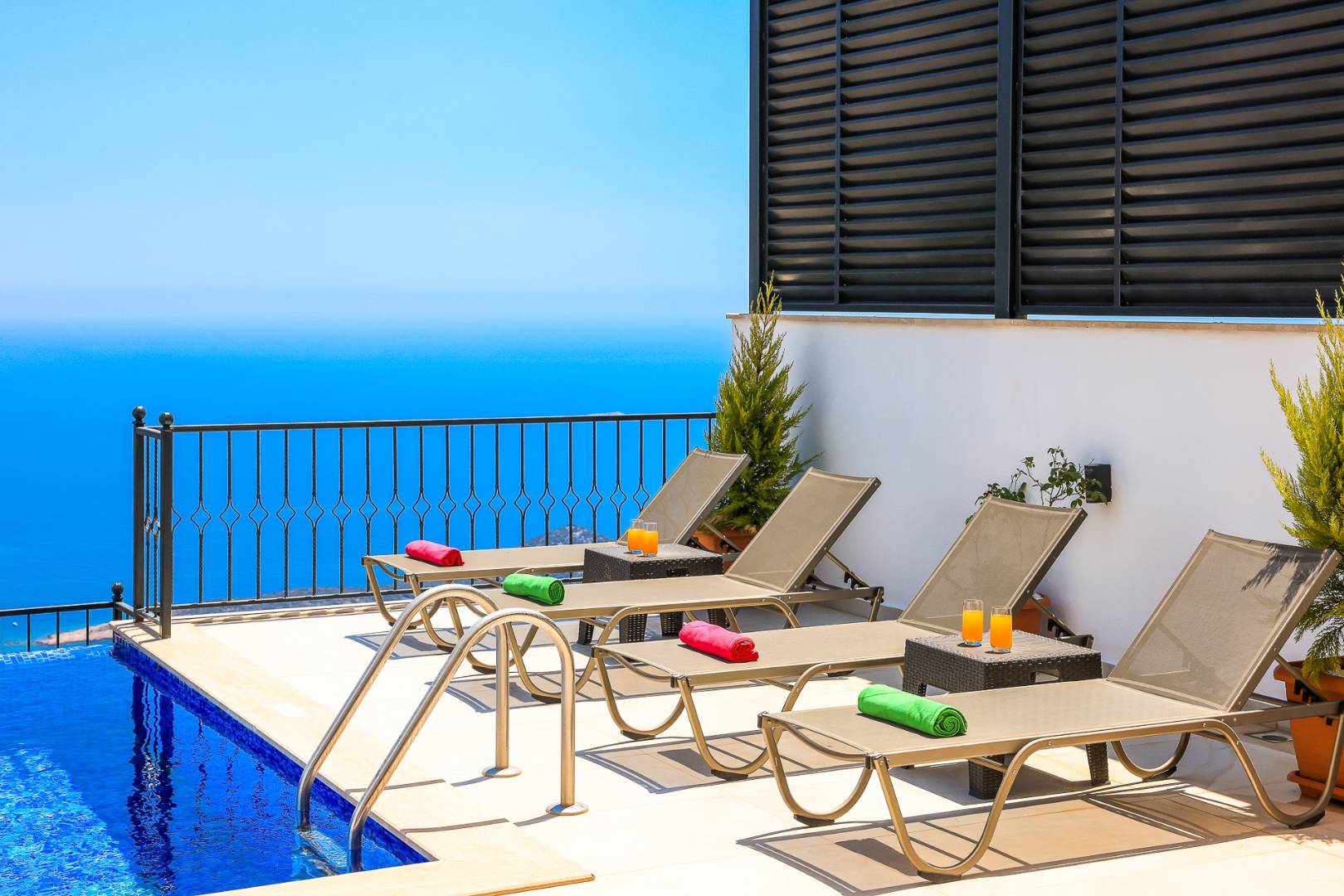Kaş Bezirgan'da Eşsiz Deniz Manzaralı, Özel Havuzlu, Lüks Villa