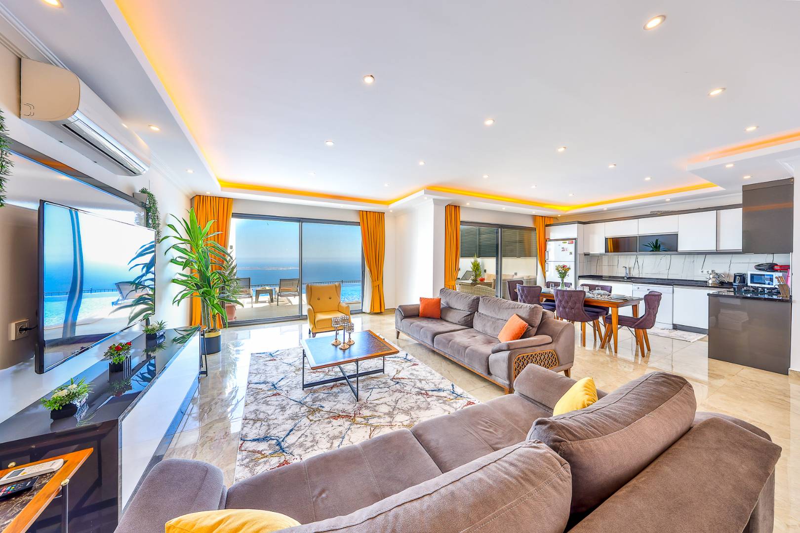Kaş Bezirgan'da Eşsiz Deniz Manzaralı, Özel Havuzlu, Lüks Villa