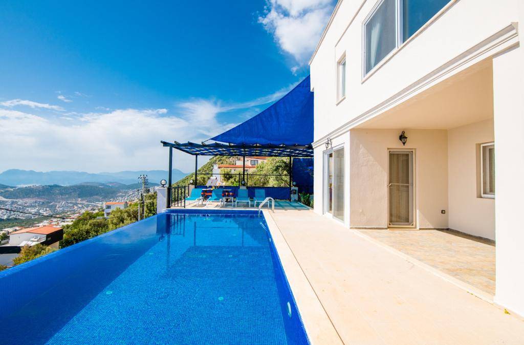 Kaş Bezirgan'da Merkeze Yakın, Özel Havuzlu, Manzaralı Villa 45916 — 5