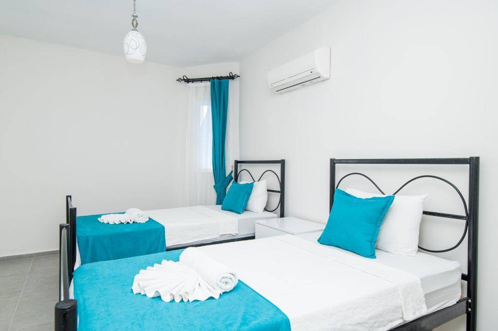 Kaş Bezirgan'da Merkeze Yakın, Özel Havuzlu, Manzaralı Villa