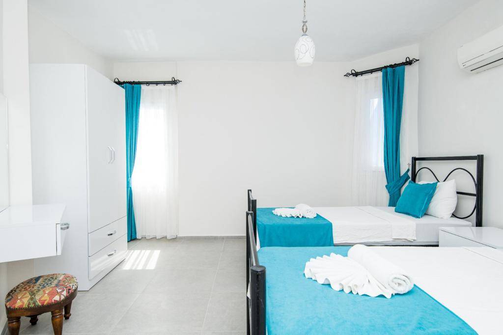 Kaş Bezirgan'da Merkeze Yakın, Özel Havuzlu, Manzaralı Villa