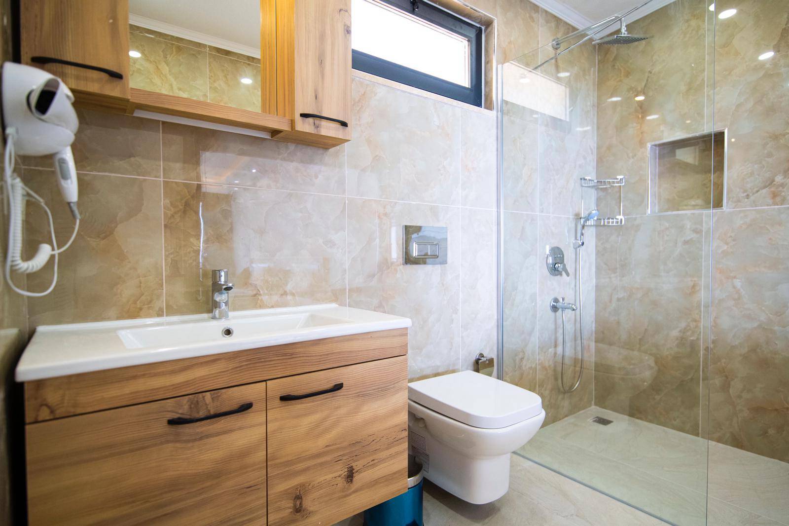 Kaş Bezirgan'da Muhteşem Deniz Manzaralı, Özel Havuzlu, Kiralık Villa