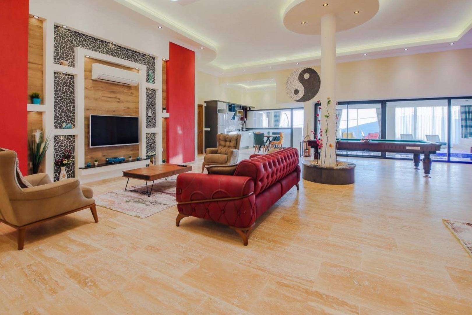 Kaş Bezirgan'da Muhteşem Manzaralı, Özel Havuzlu, Modern Suit