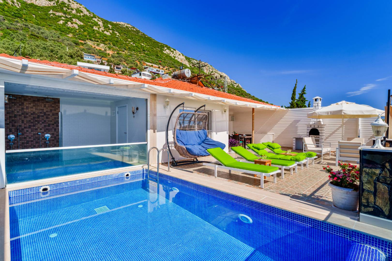 Kaş Bezirgan'da Sakin Konumda, Özel Havuzlu, 4 Kişilik Villa 42690