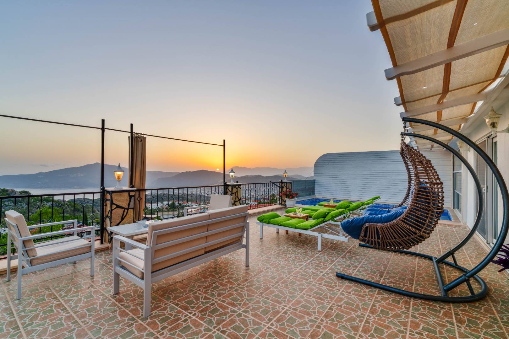 Kaş Bezirgan'da Sakin Konumda, Özel Havuzlu, 4 Kişilik Villa 42690 — 9
