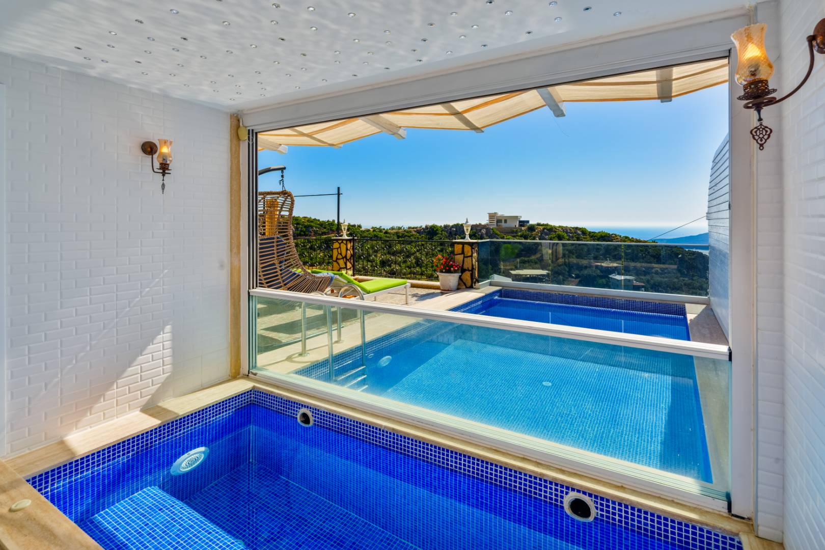 Kaş Bezirgan'da Sakin Konumda, Özel Havuzlu, 4 Kişilik Villa