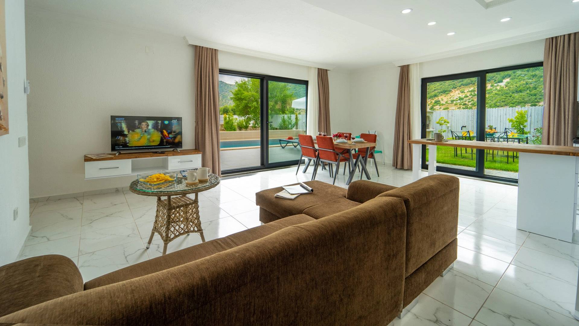 Kaş Bezirgan'da Sakin Konumda, Özel Havuzlu, 4 Kişilik Villa