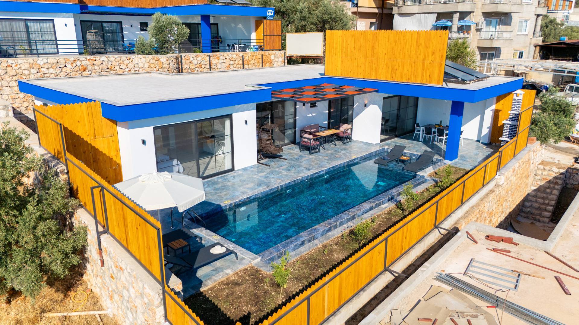 Kaş Bezirgan'de Enfes Doğa Manzaralı, Özel Havuzlu, Kiralık Villa