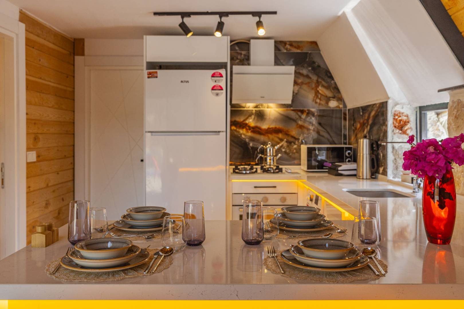 Kaş Çavdır'da Balayı Çiftlerine Uygun, Özel Havuzlu, Ferah Bungalov 45967 — 9