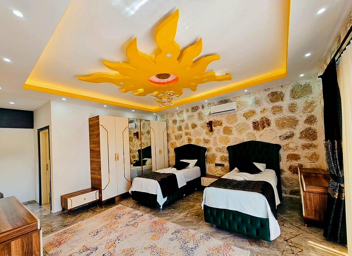 Kaş Çavdır'da Balayı Çiftlerine Uygun, Özel Havuzlu, Kiralık Villa