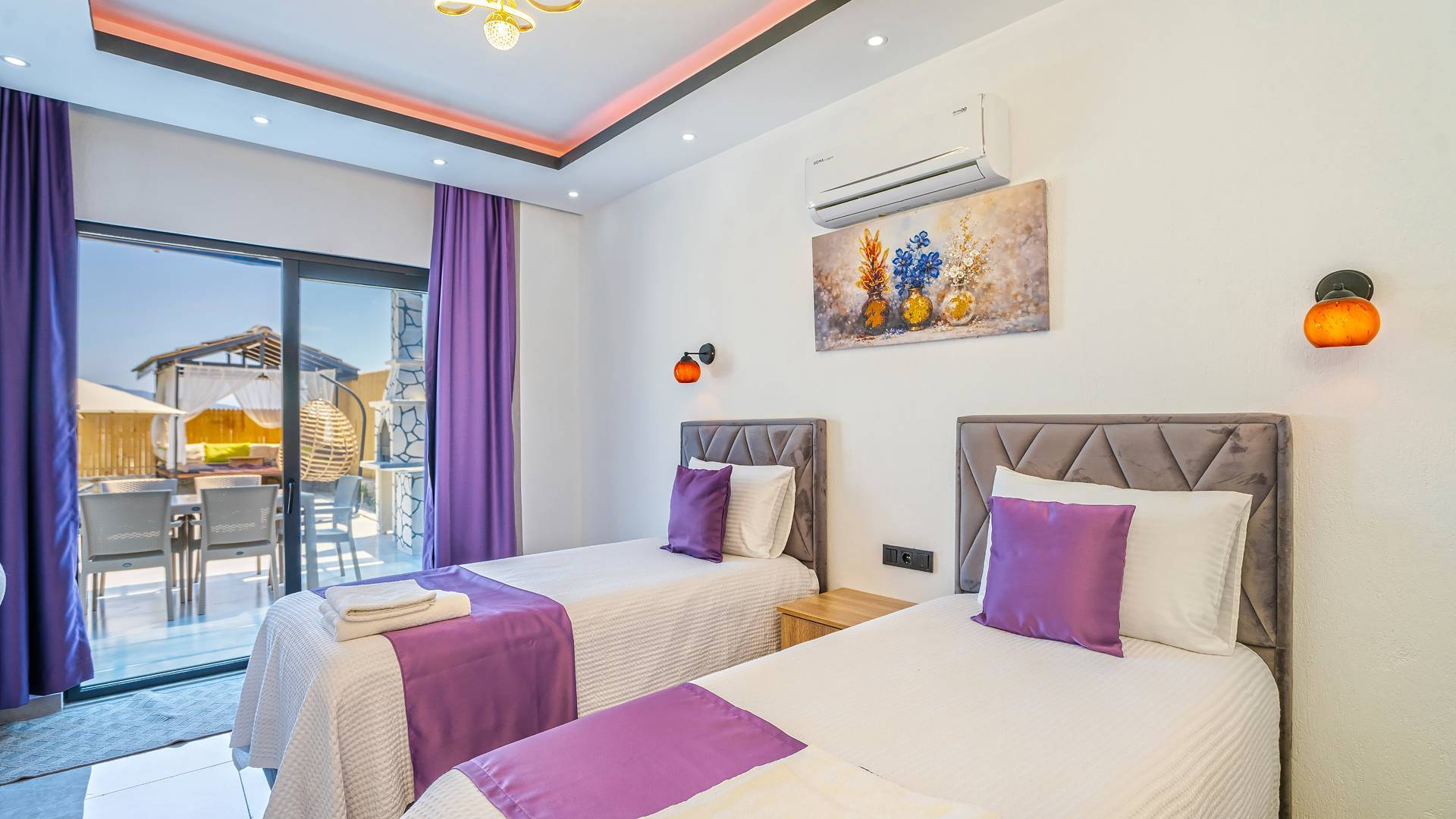 Kaş Çavdır'da Çekirdek Ailelere Uygun, Özel Havuzlu, Korunaklı Villa