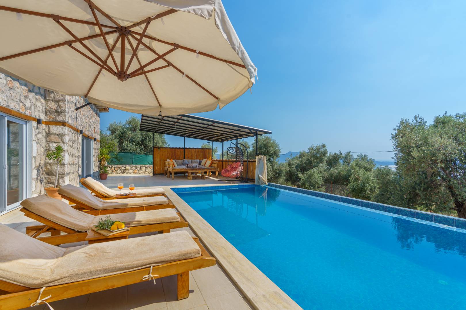 Kaş Çavdır'da Huzurlu Doğada, Özel Havuzlu, 2+1 Villa