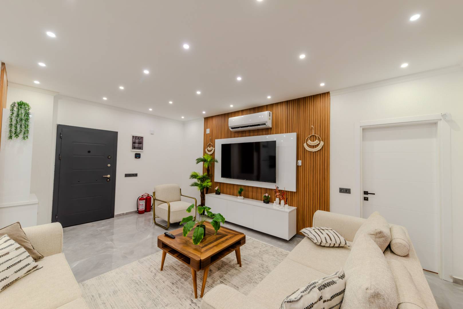 Kaş Çavdır'da Panoramik Doğa Manzaralı, Özel Havuzlu, Jakuzili, Lüks Villa