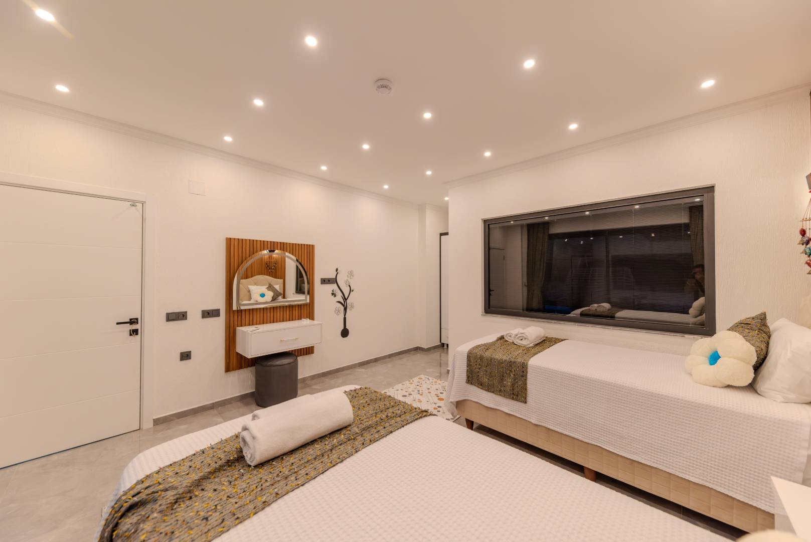Kaş Çavdır'da Panoramik Doğa Manzaralı, Özel Havuzlu, Jakuzili, Lüks Villa