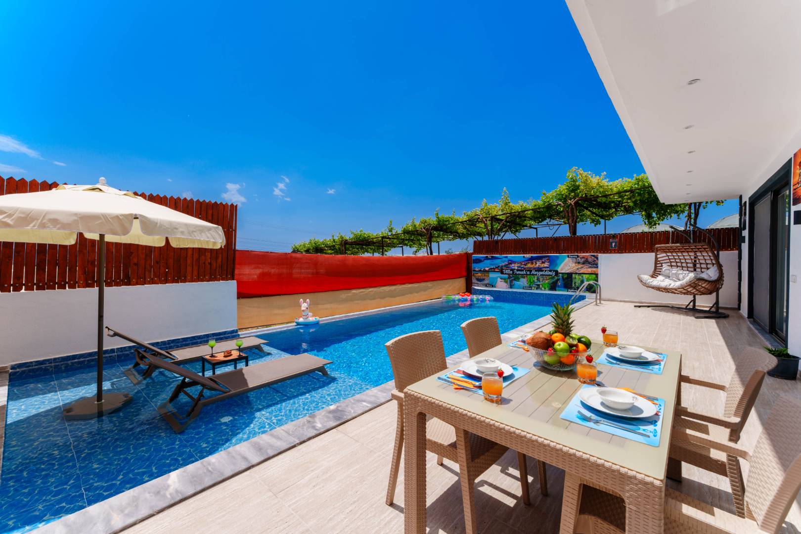 Kaş Çavdır'da Sakin Konumda, Özel Havuzlu, 1+1 Villa