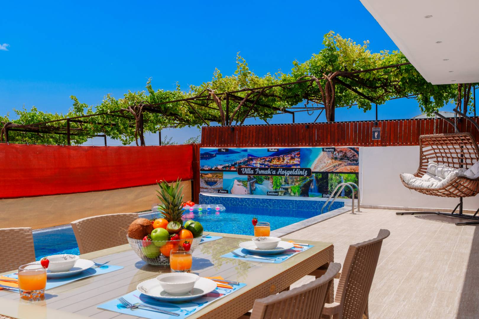 Kaş Çavdır'da Sakin Konumda, Özel Havuzlu, 1+1 Villa