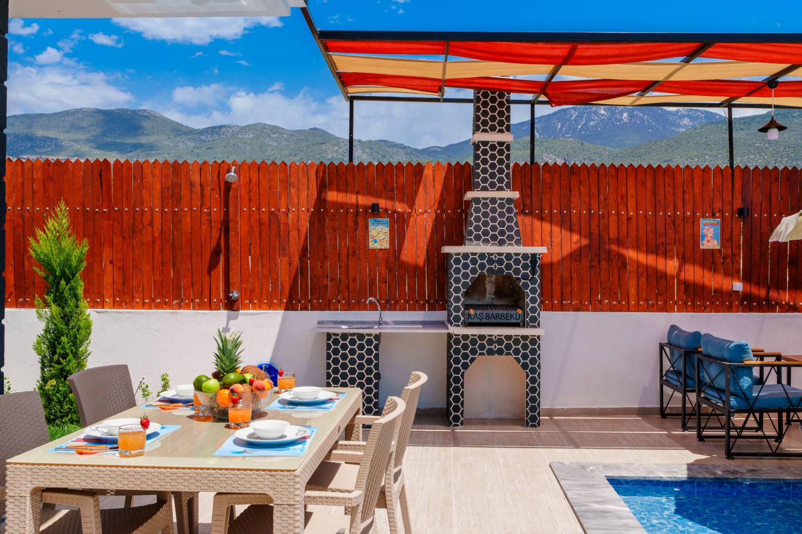Kaş Çavdır'da Sakin Konumda, Özel Havuzlu, 1+1 Villa
