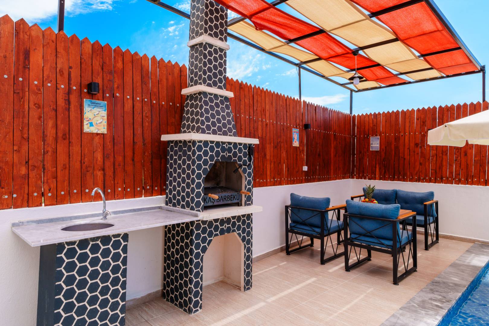 Kaş Çavdır'da Sakin Konumda, Özel Havuzlu, 1+1 Villa