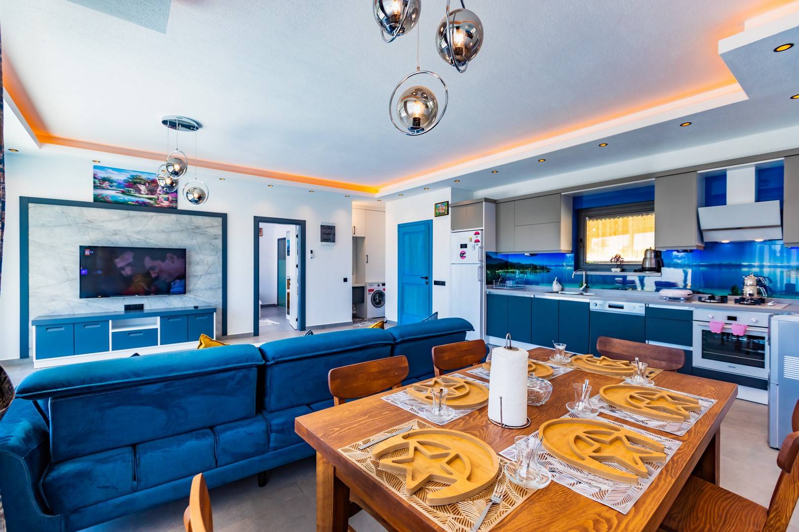 Kaş Çavdır'da Sakin Konumda, Özel Havuzlu, 5 Kişilik Villa