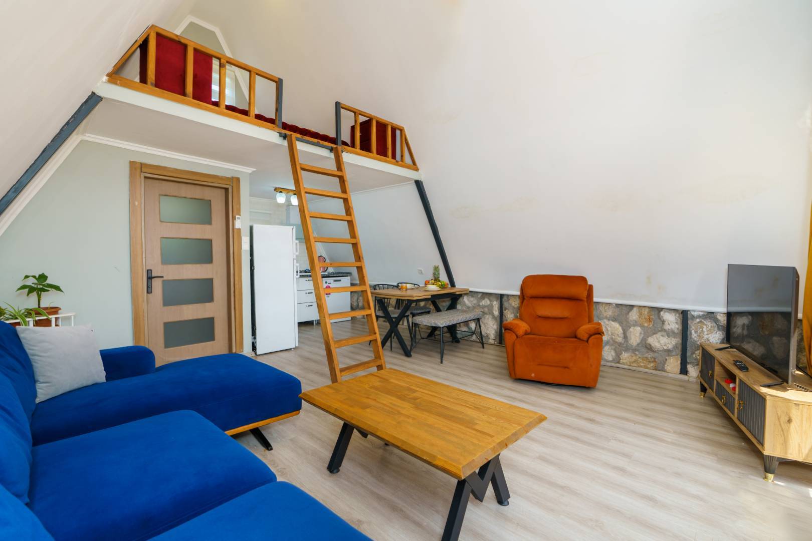 Kaş Çayköy'de Benzersiz Doğada, Özel Havuzlu, Jakuzili Bungalov