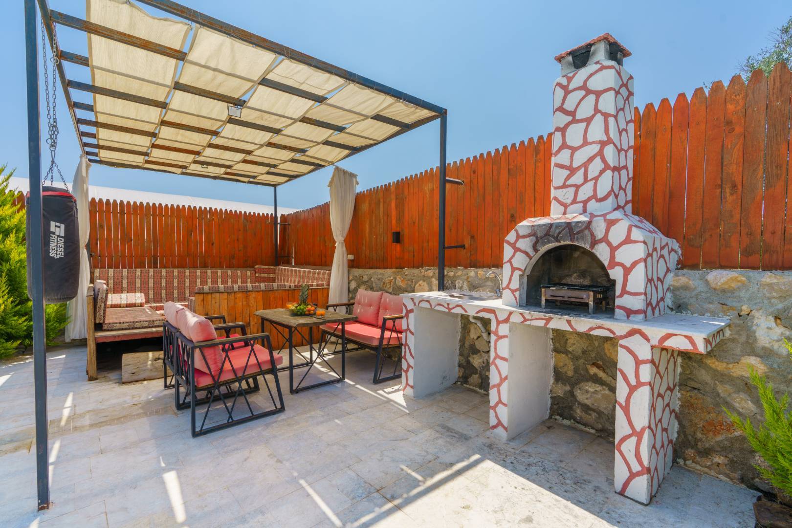 Kaş Çayköy'de Benzersiz Doğada, Özel Havuzlu, Jakuzili Bungalov