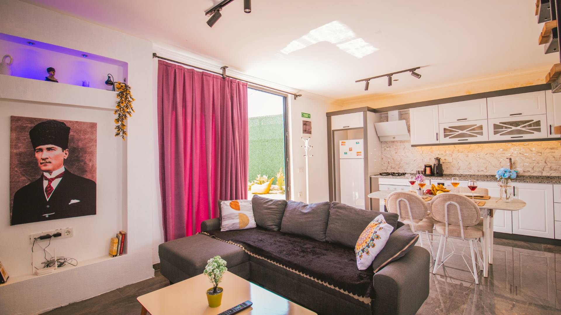 Kaş Çayköy'de Yemyeşil Doğada, Özel Havuzlu, Korunaklı Villa