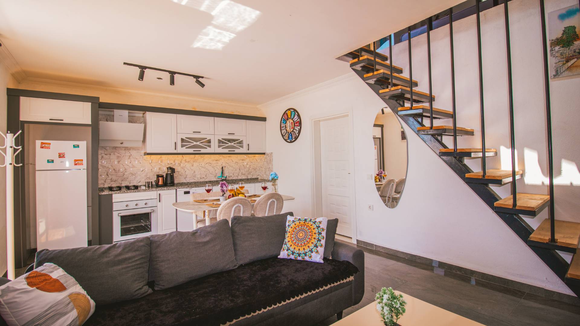 Kaş Çayköy'de Yemyeşil Doğada, Özel Havuzlu, Korunaklı Villa
