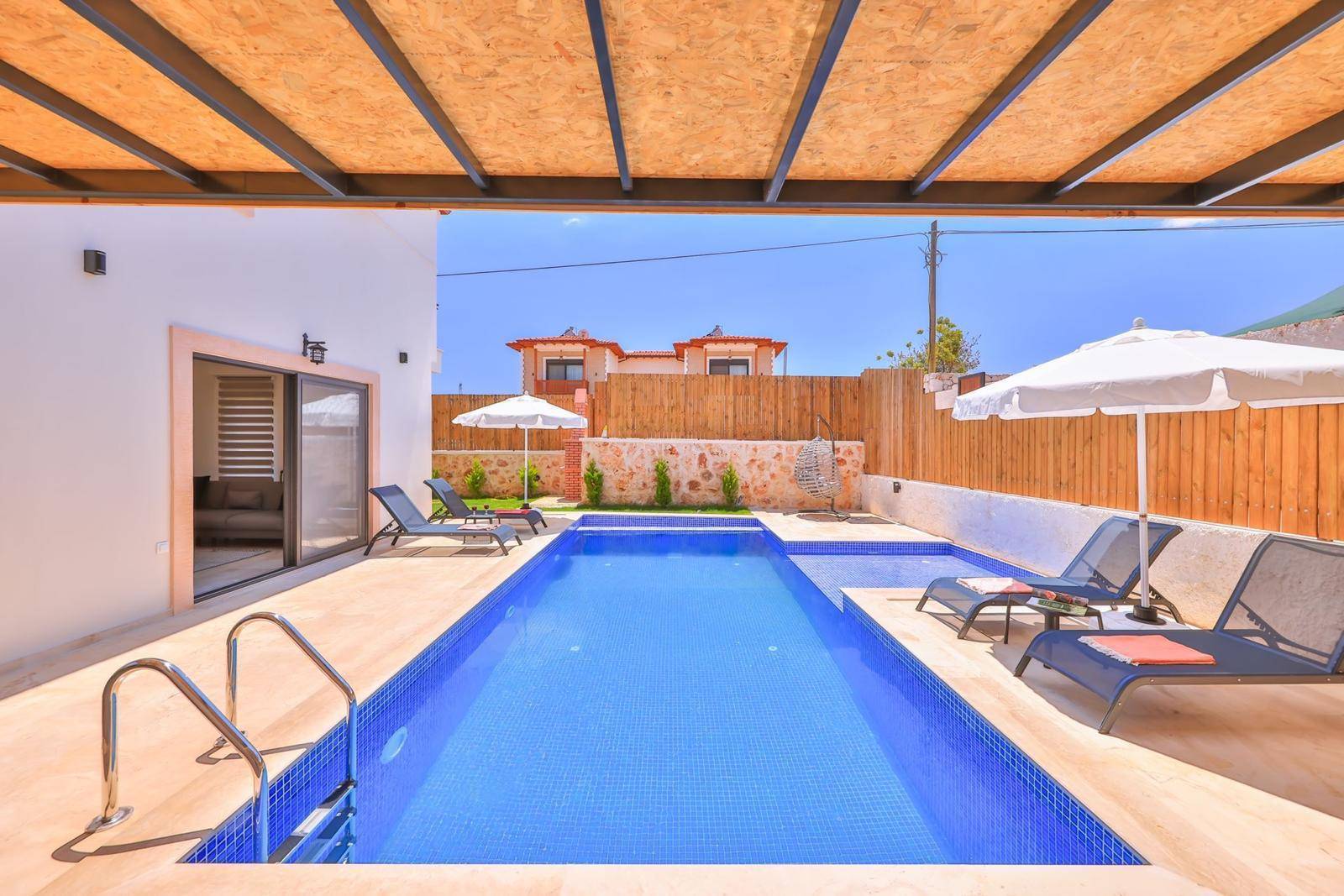Kaş Çukurbağ'da Bohem Tasarımlı, Özel Havuzlu, Konforlu Villa 45855 - 1