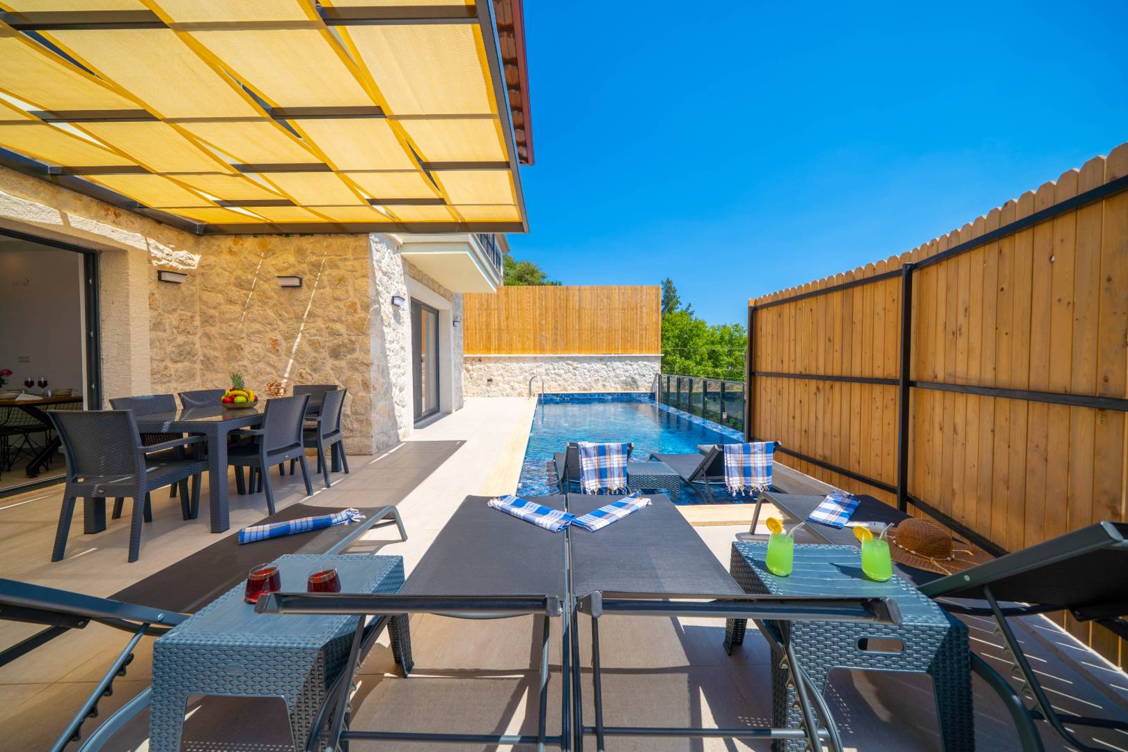 Kaş Çukurbağ'da Huzurlu Doğada, Özel Havuzlu, Jakuzili Villa