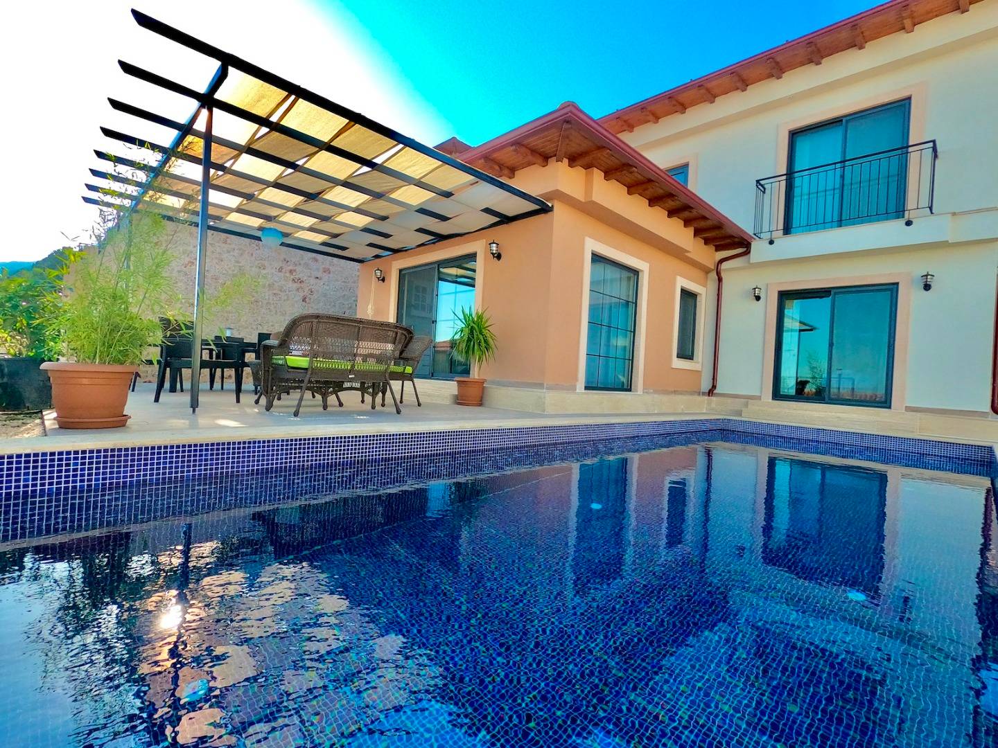 Kaş Çukurbağ'da Muhteşem Dağ Manzaralı, Özel Havuzlu, Kiralık Villa