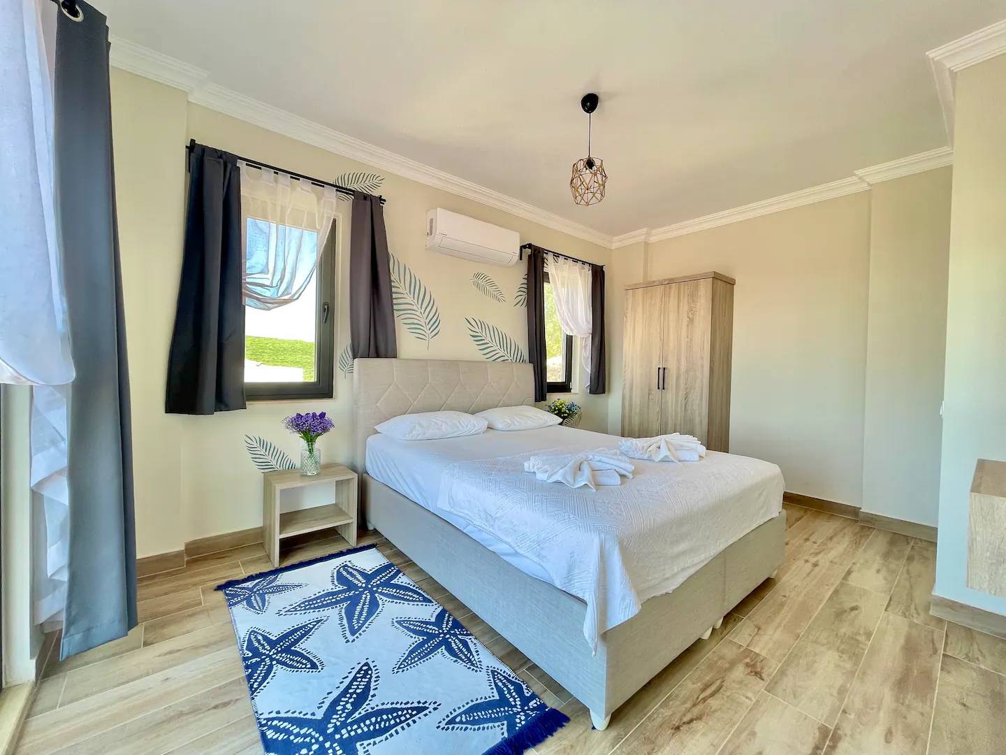 Kaş Çukurbağ'da Sakin Konumda, Özel Havuzlu, Kiralık Villa