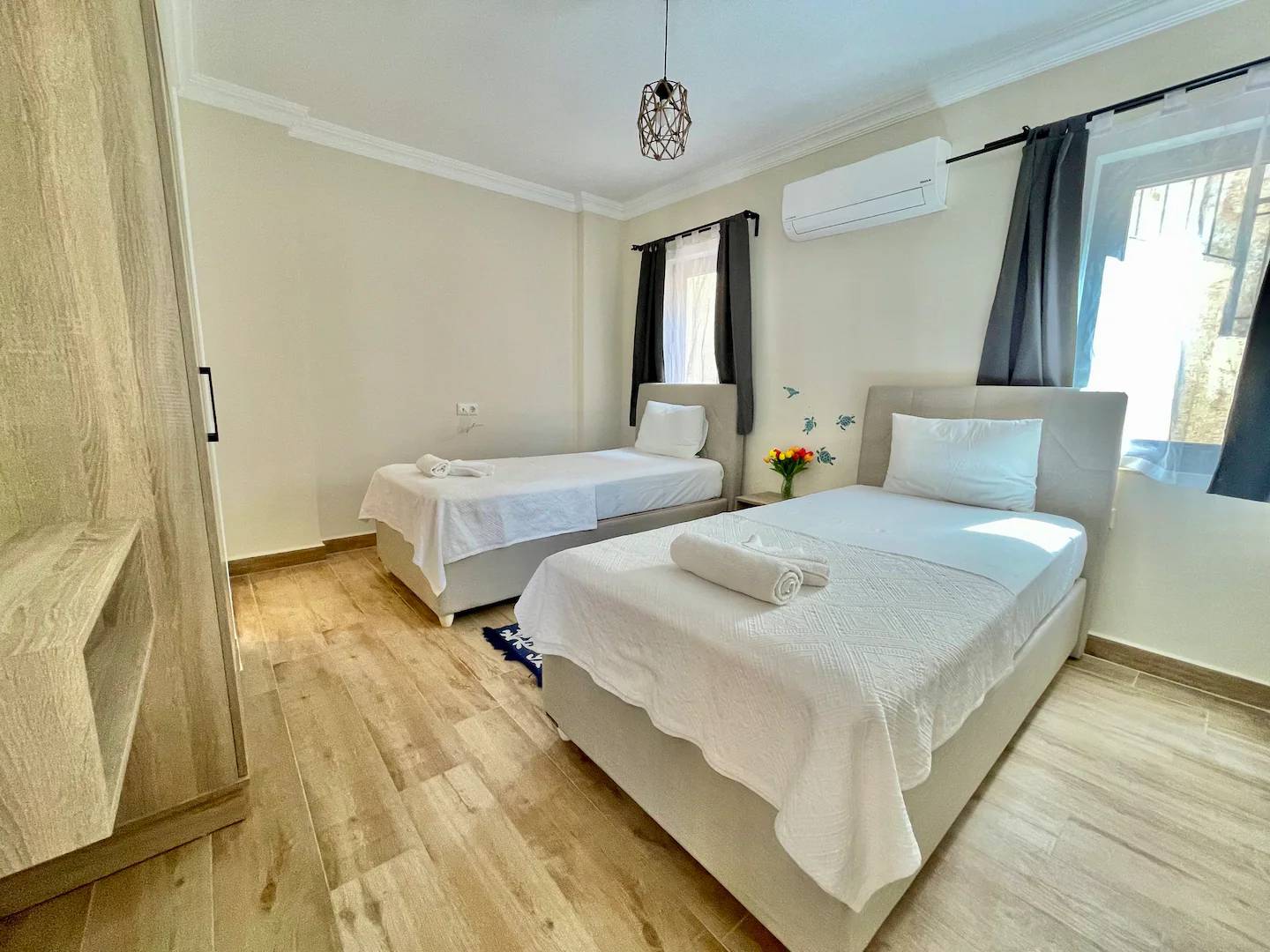 Kaş Çukurbağ'da Sakin Konumda, Özel Havuzlu, Kiralık Villa