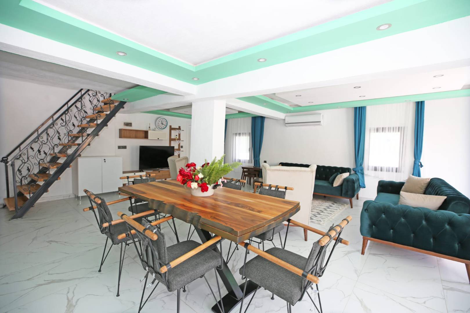 Kaş Hacıoğlan'da Balayı Çiftlerine Uygun, Özel Havuzlu, 2+1 Villa