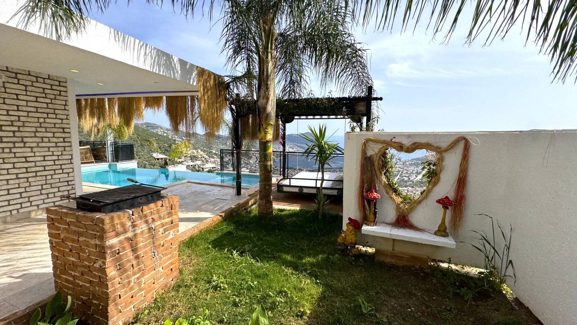 Kaş İslamlar'da Deniz Manzaralı, Sonsuzluk Havuzlu, 4 Kişilik Villa 46468 — 5