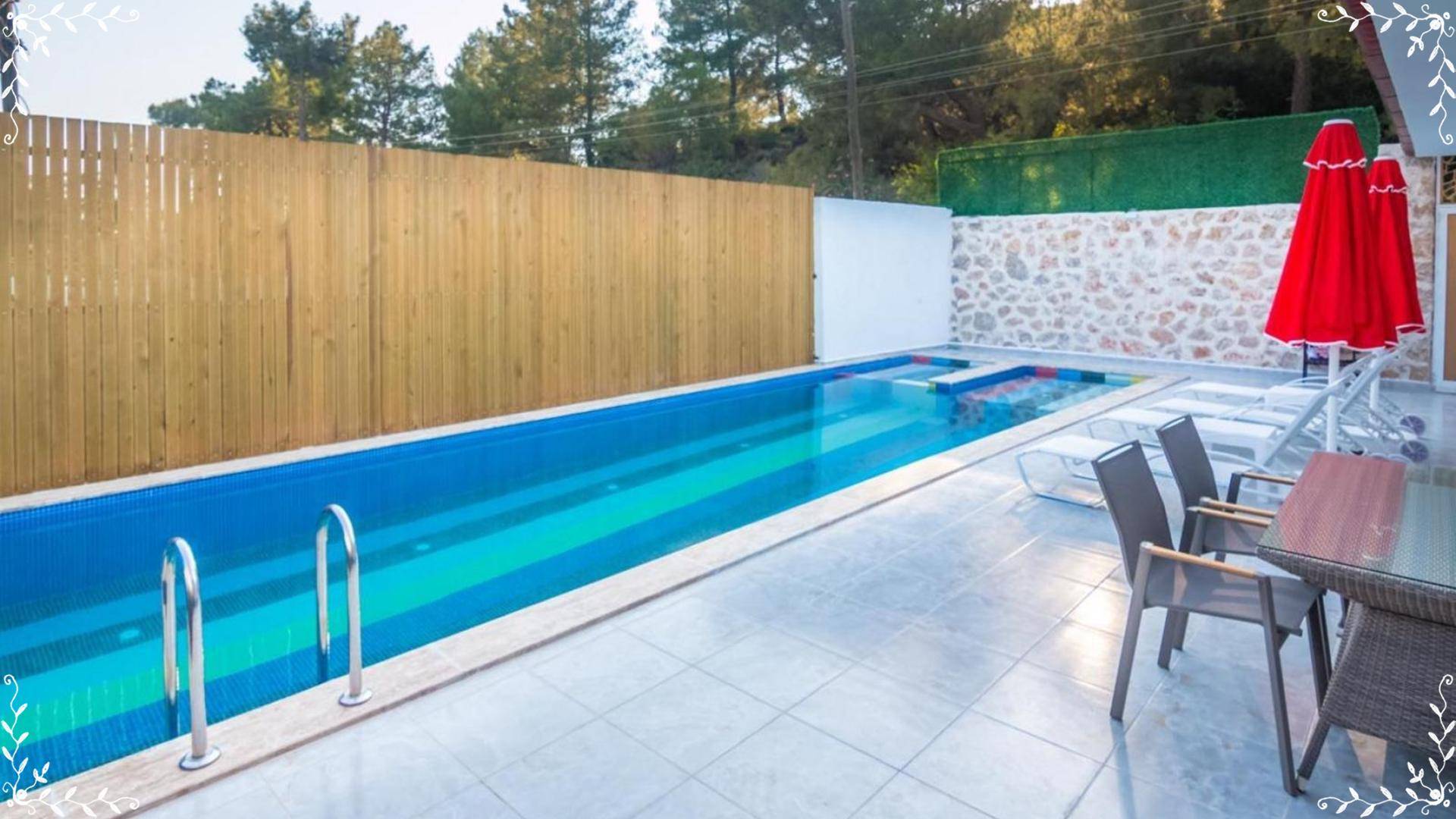 Kaş İslamlar'da Doğa İçerisinde, Özel Havuzlu, Kiralık Villa