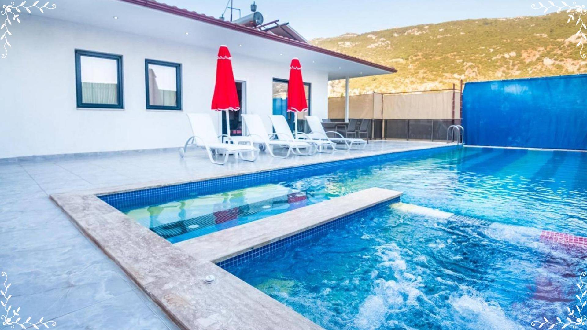 Kaş İslamlar'da Doğa İçerisinde, Özel Havuzlu, Kiralık Villa