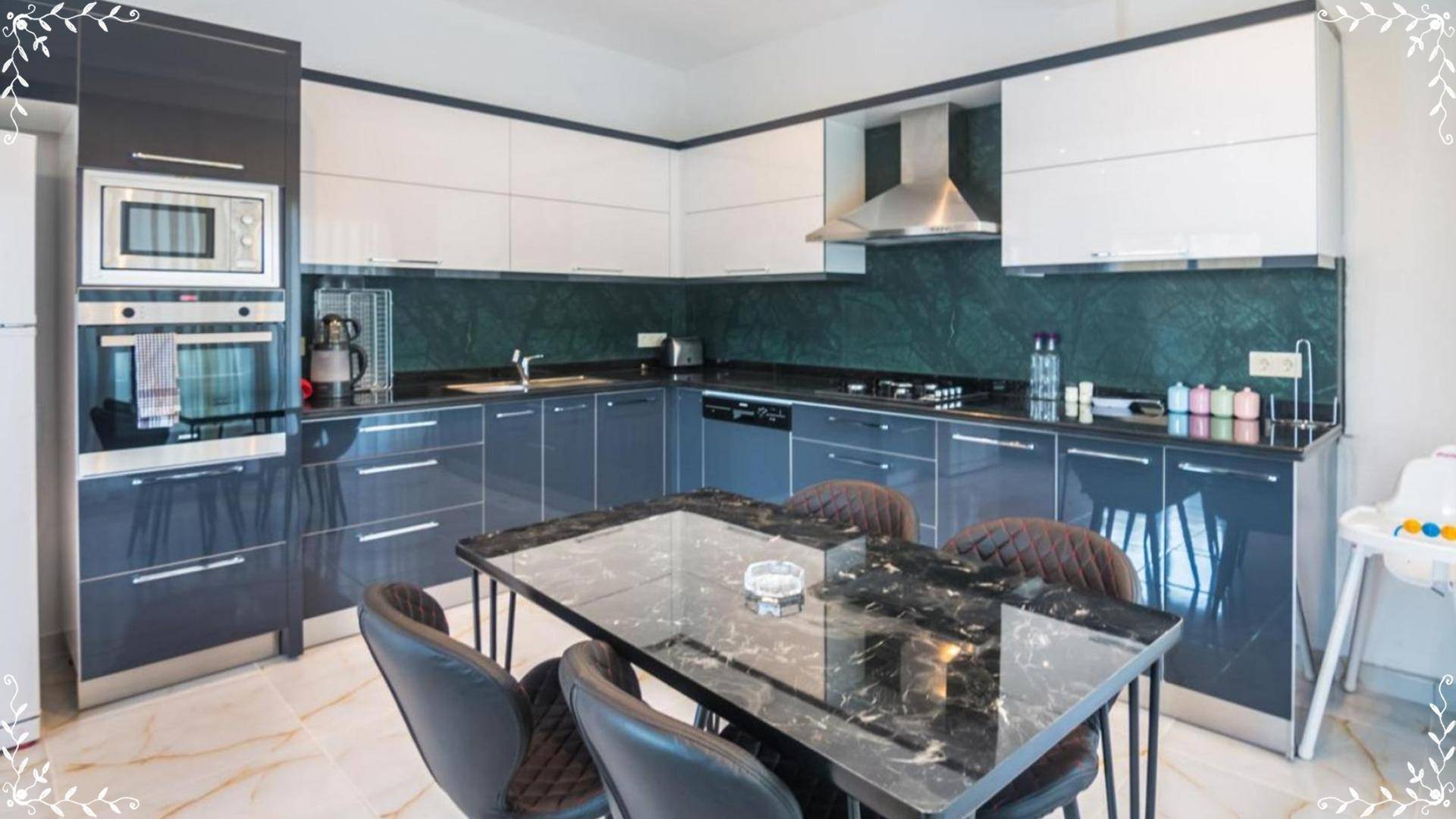 Kaş İslamlar'da Doğa İçerisinde, Özel Havuzlu, Kiralık Villa