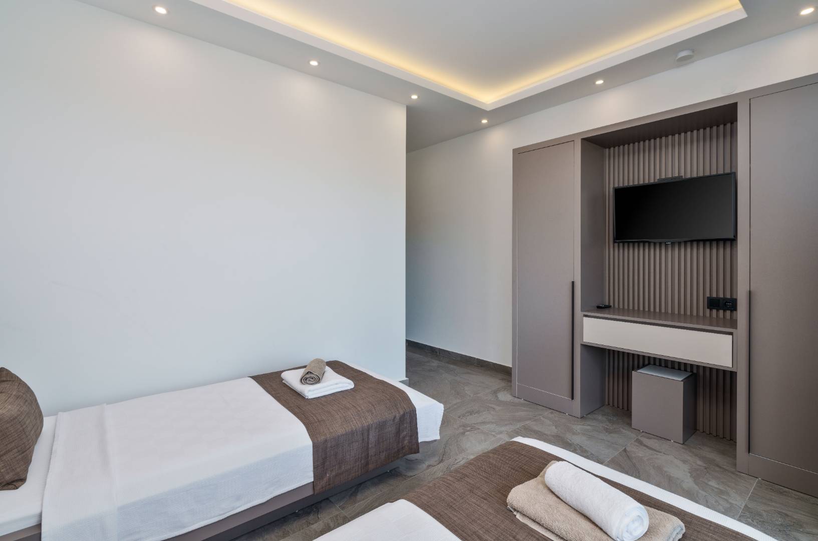 Kaş İslamlar'da Doğa İle İç İçe, Özel Havuzlu, Kiralık Villa