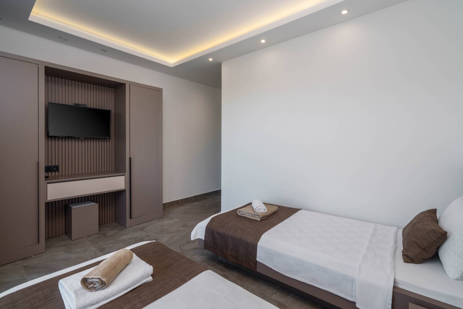 Kaş İslamlar'da Doğa İle İç İçe, Özel Havuzlu, Kiralık Villa