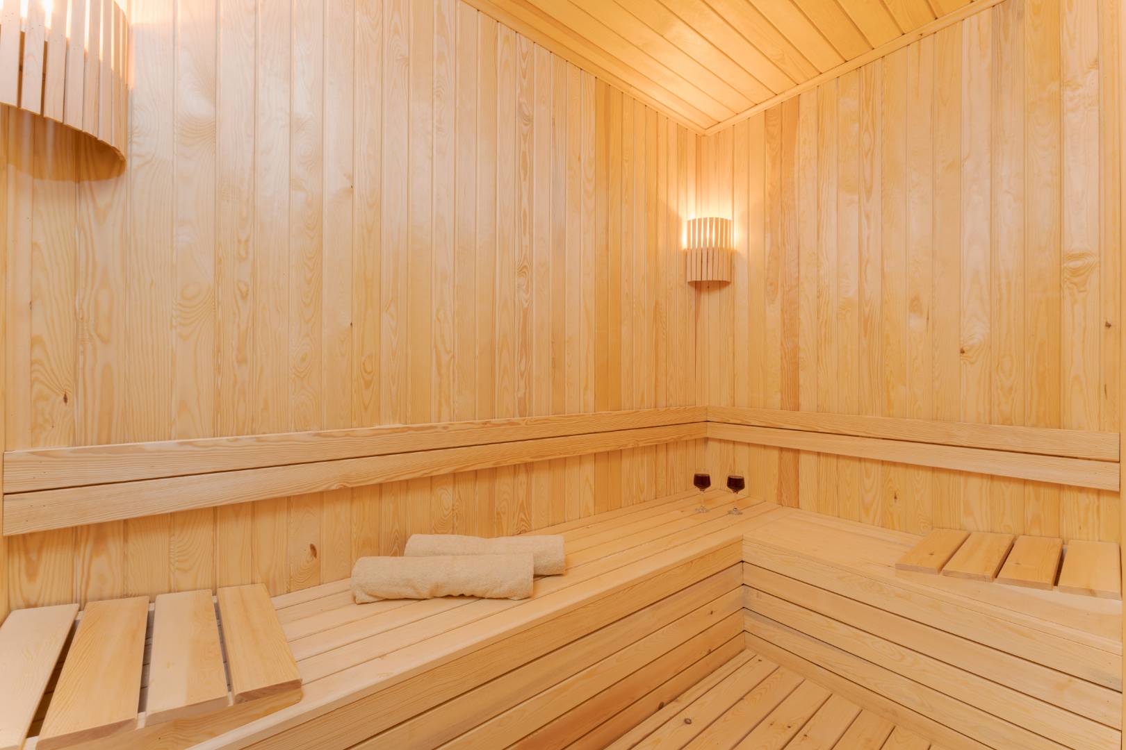 Kaş İslamlar'da Doğa İle İç İçe, Özel Havuzlu, Kiralık Villa