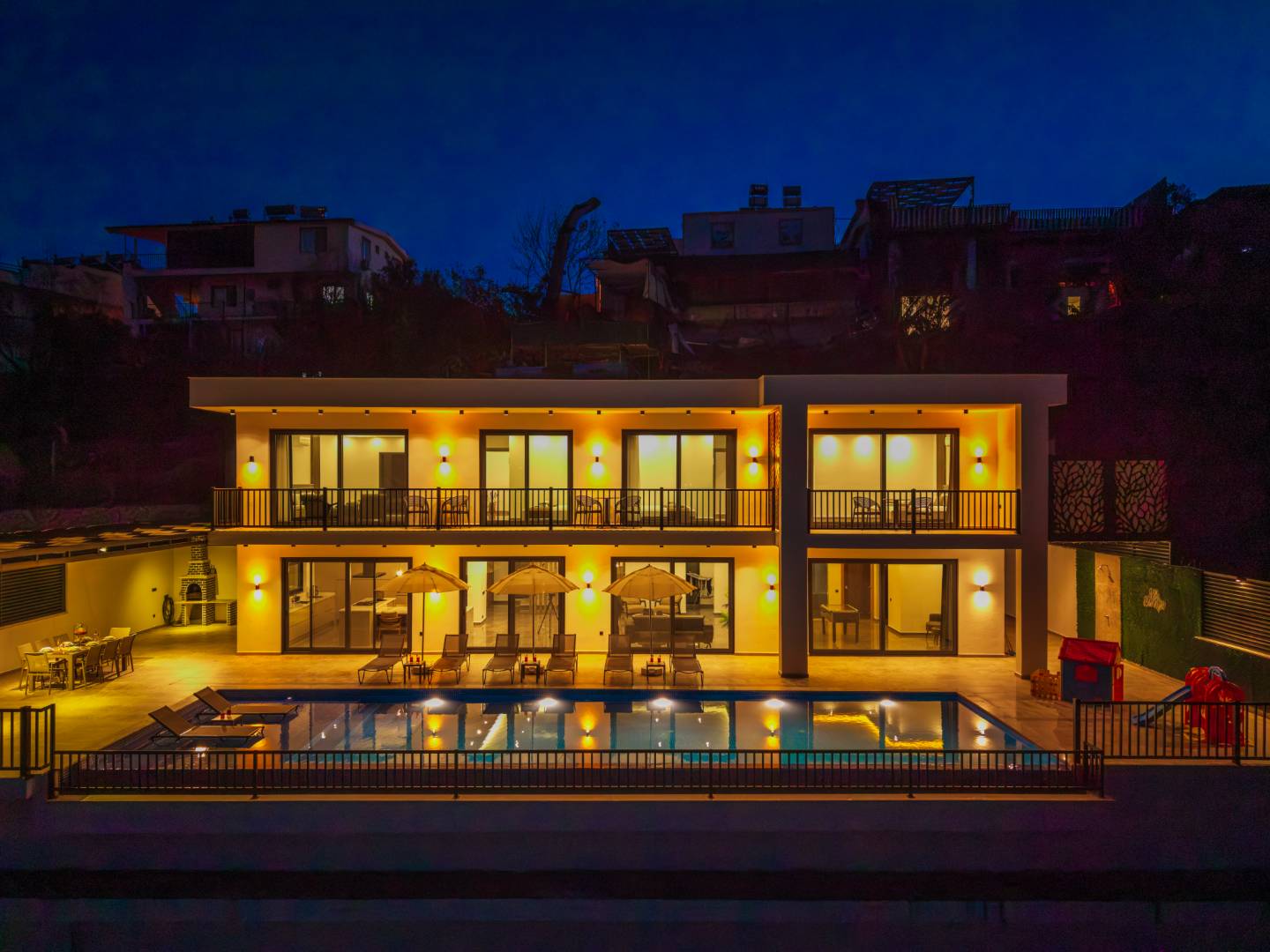 Kaş İslamlar'da Doğa İle İç İçe, Özel Havuzlu, Kiralık Villa