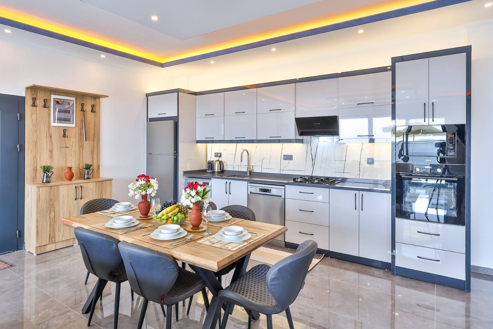 Kaş İslamlar'da Gözlerde Uzak Konumda, Özel Havuzlu, Konforlu Kiralık Villa