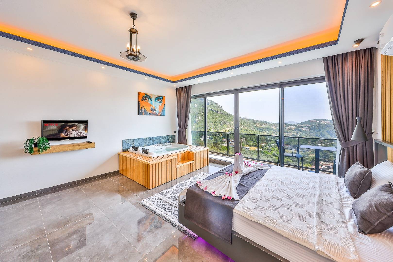 Kaş İslamlar'da Gözlerde Uzak Konumda, Özel Havuzlu, Konforlu Kiralık Villa