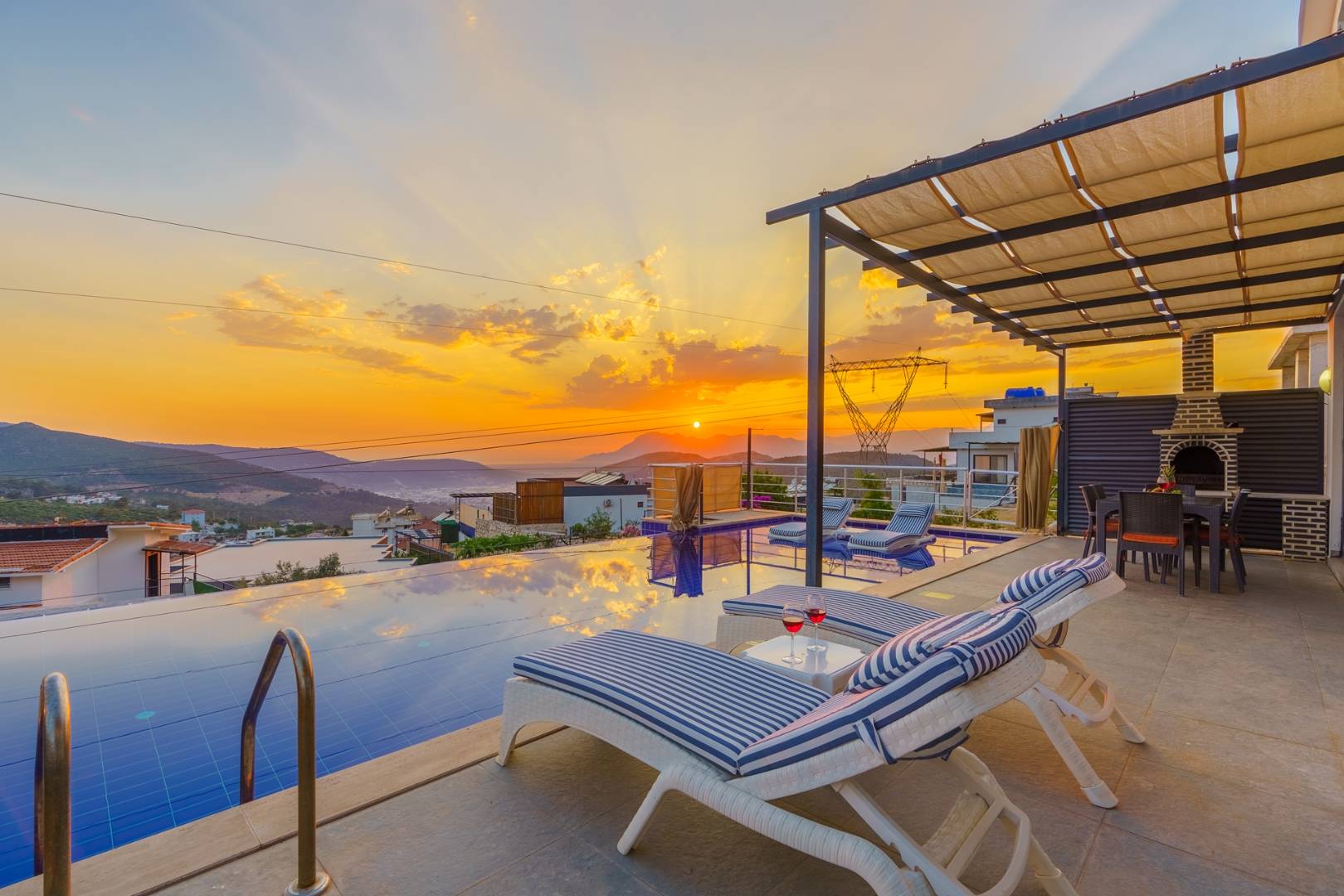 Kaş İslamlar'da Muhteşem Deniz Manzaralı, Özel Havuzlu, Jakuzili Villa 42503 — 6