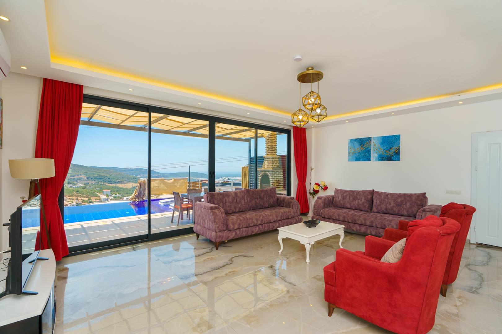 Kaş İslamlar'da Muhteşem Deniz Manzaralı, Özel Havuzlu, Jakuzili Villa